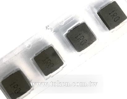 SMD 闭磁式超薄型高电流电感器 (TPSPA) 